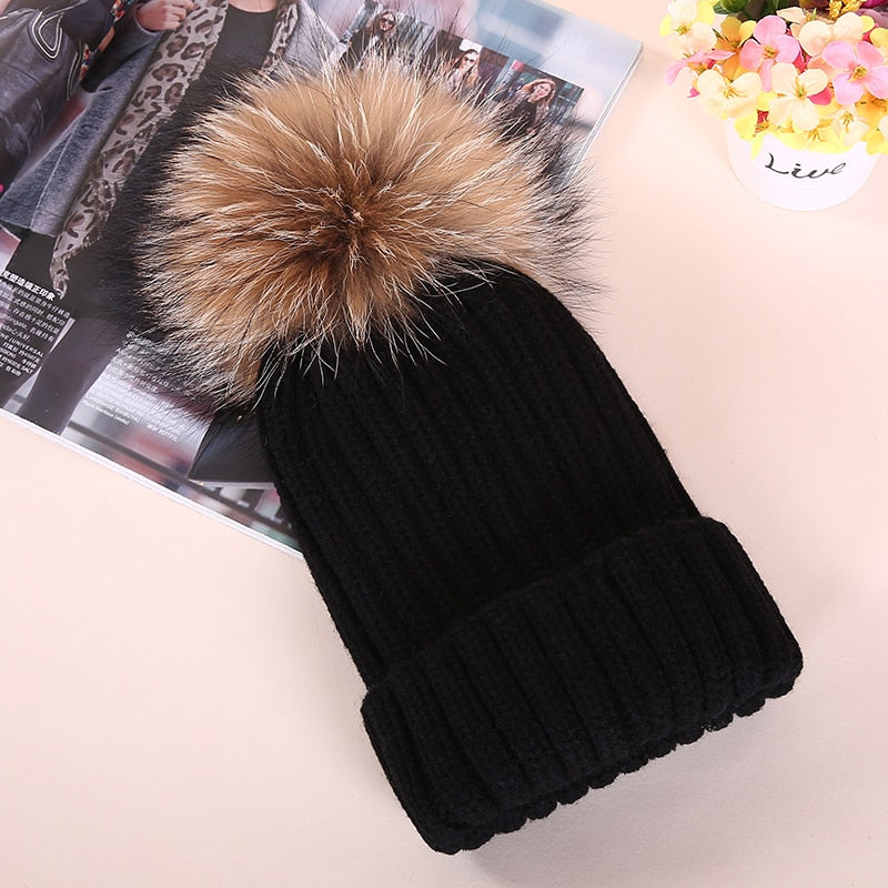 Knitted hat with faux fox fur pompom for women 1