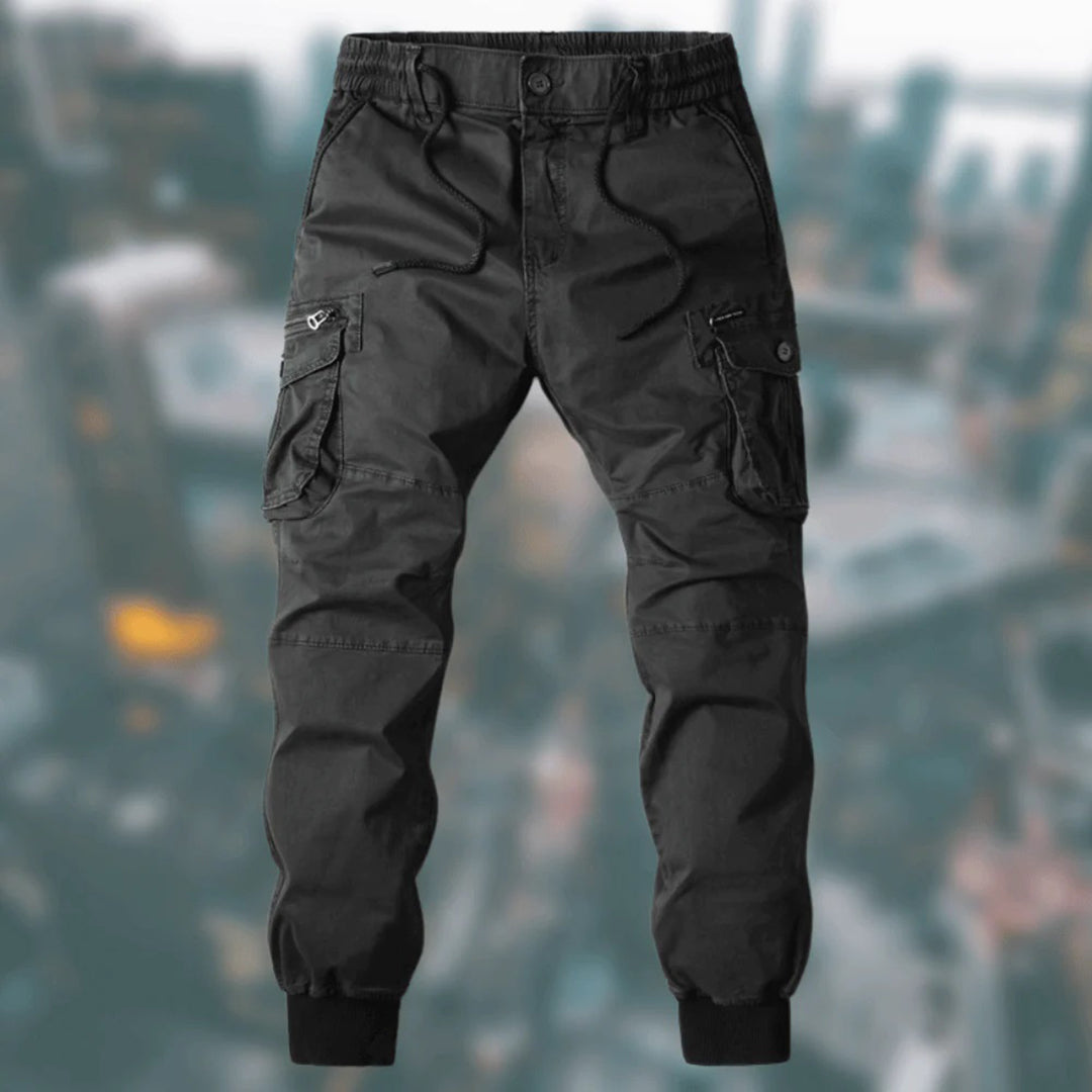 Men's pants jogger cargo with a perfect fit and many bags 4