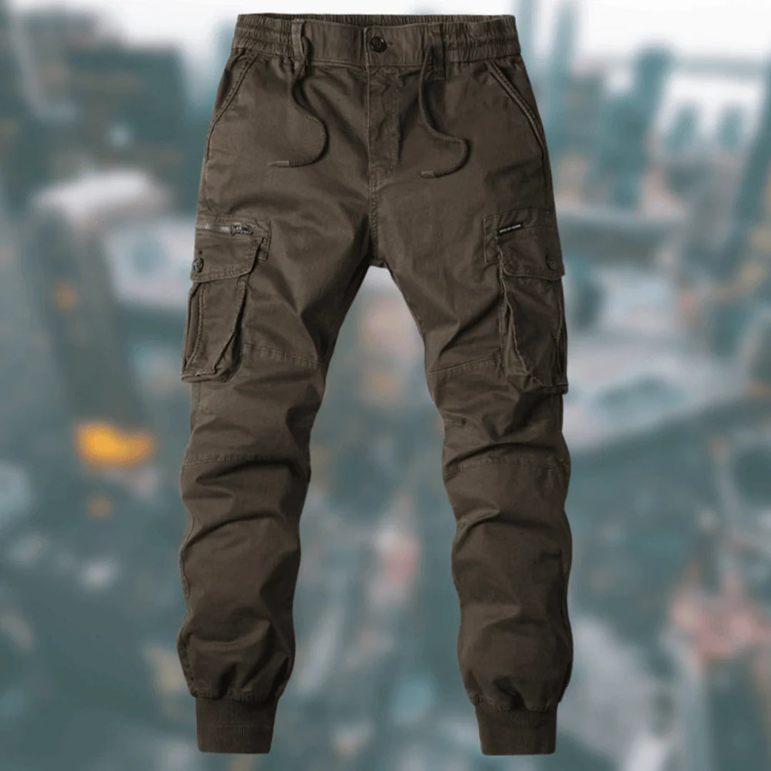 Men's pants jogger cargo with a perfect fit and many bags 5