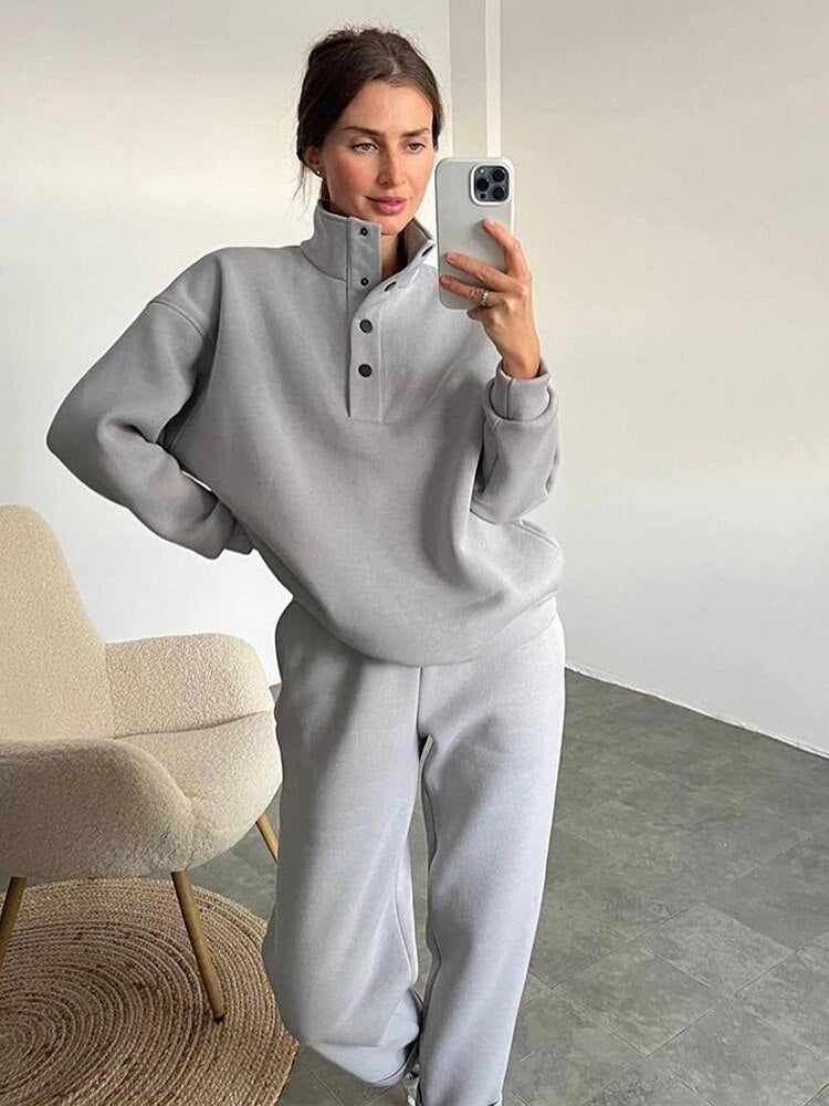 Nikky - Comfortable Oversized Jogging Suit for Women 1