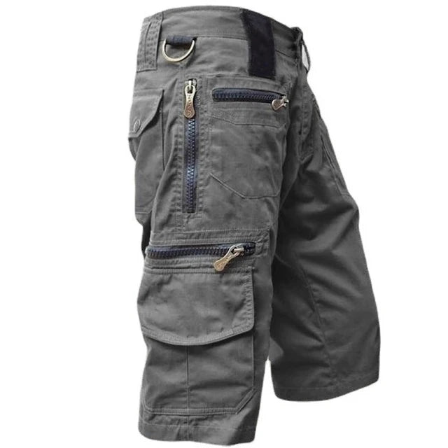 Outdoor Cargo Shorts - Men 0