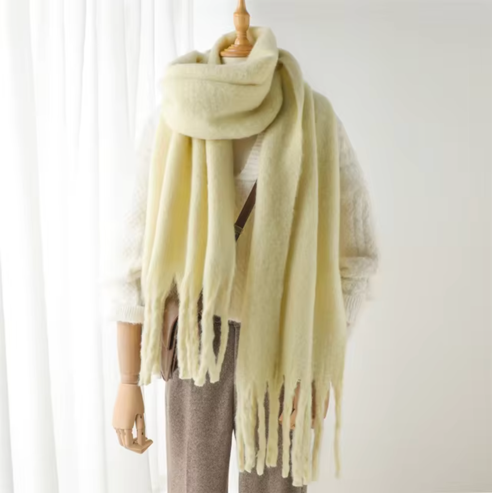 Winter Scarf for Women | Warmth and Style in Every Wrap 11