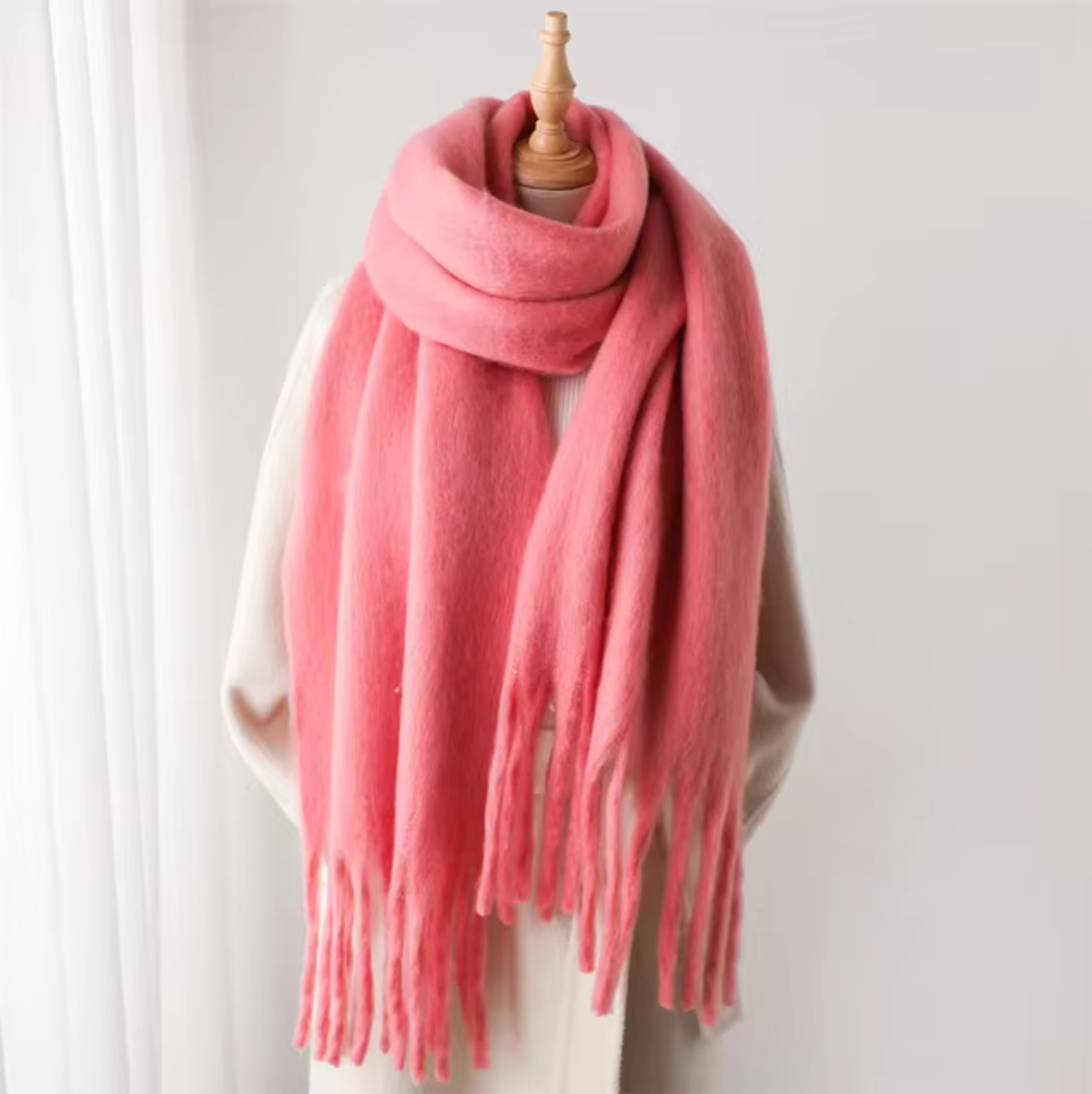 Winter Scarf for Women | Warmth and Style in Every Wrap 13