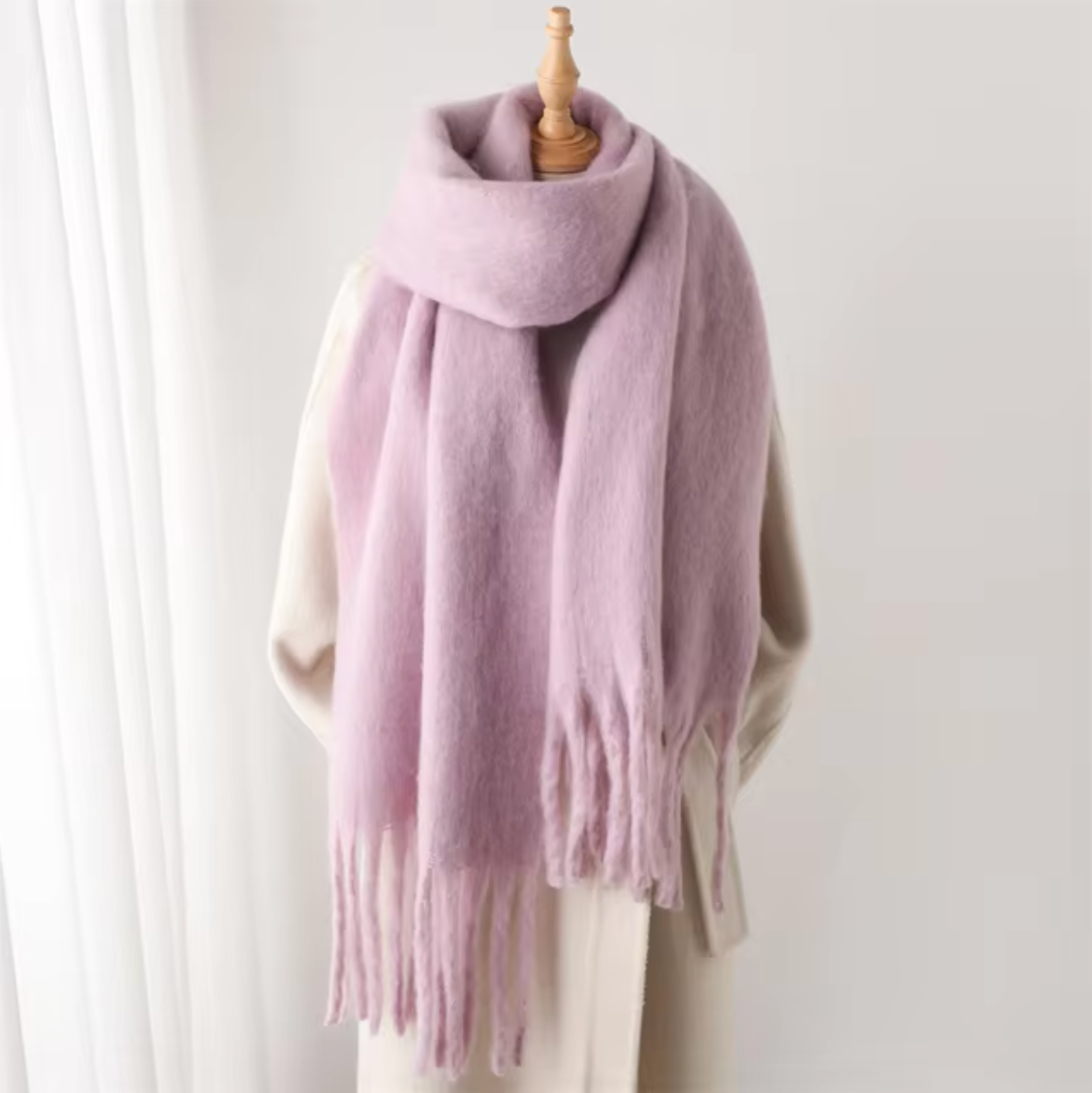 Winter Scarf for Women | Warmth and Style in Every Wrap 15