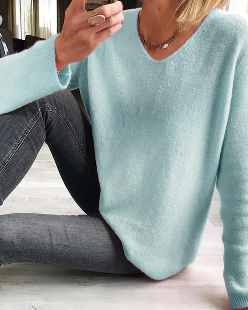 Women’s Casual V-Neck Sweater | Soft and Stylish for Everyday Wear 1