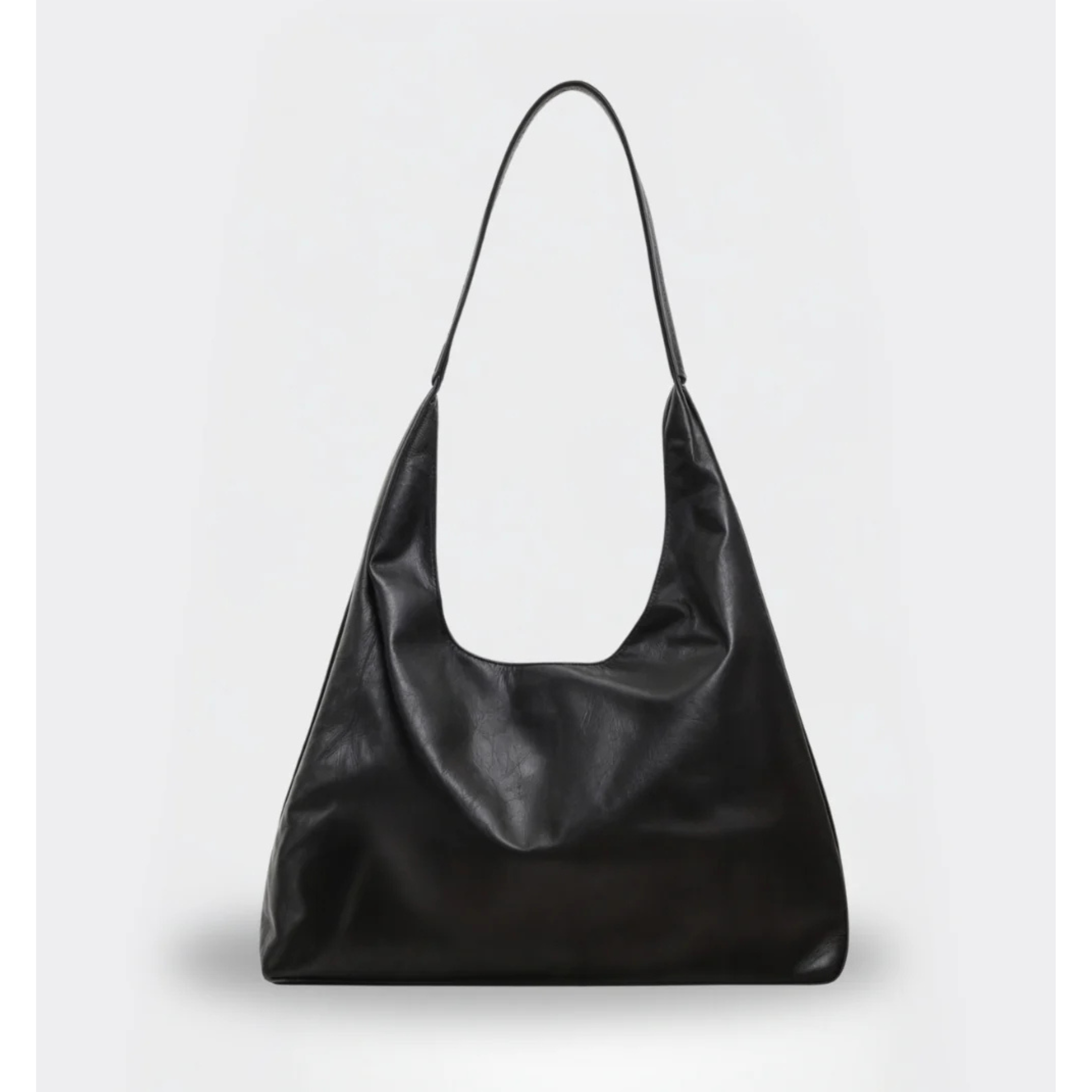 Women’s Shoulder Bag | Timeless Design with Everyday Function