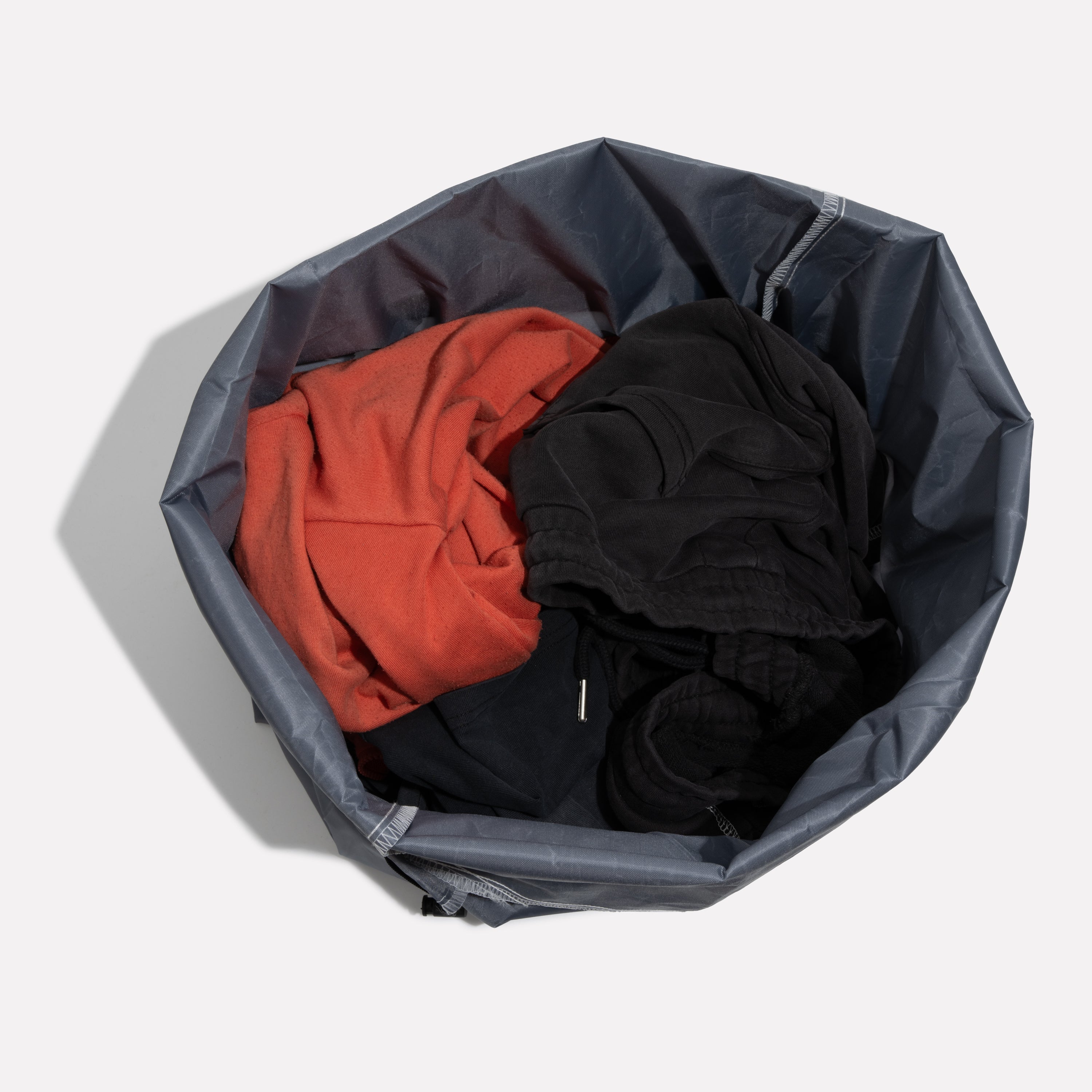 Travel Laundry Bag | Compact and Odor-Proof Design-2