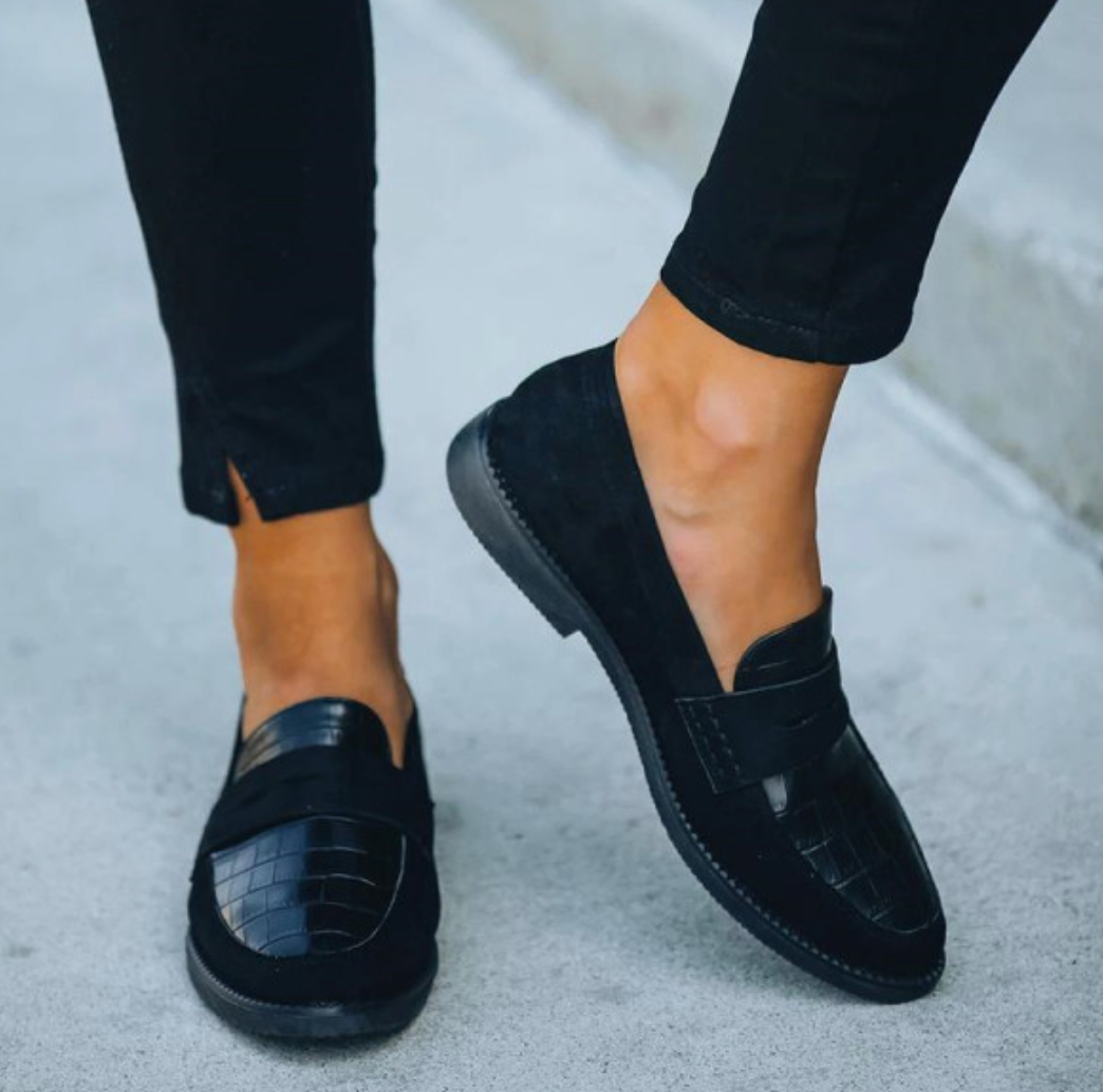 Chic formal women's shoes | Black 3