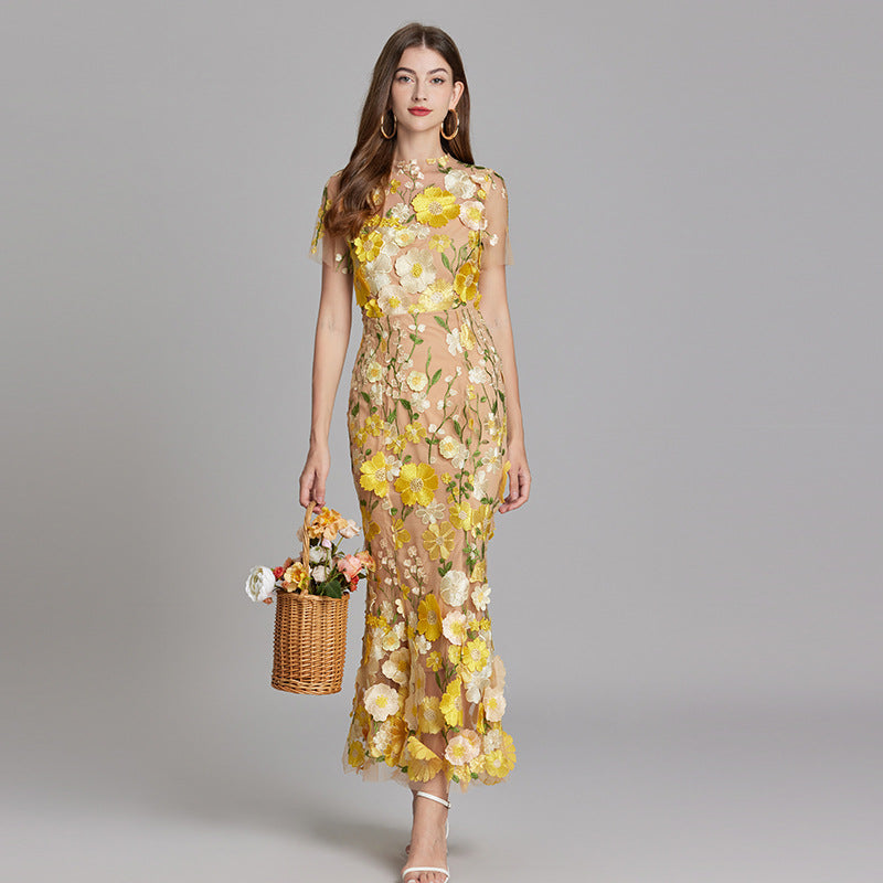 Elegant Sleeveless Embroidered Women's Maxi Dress 0