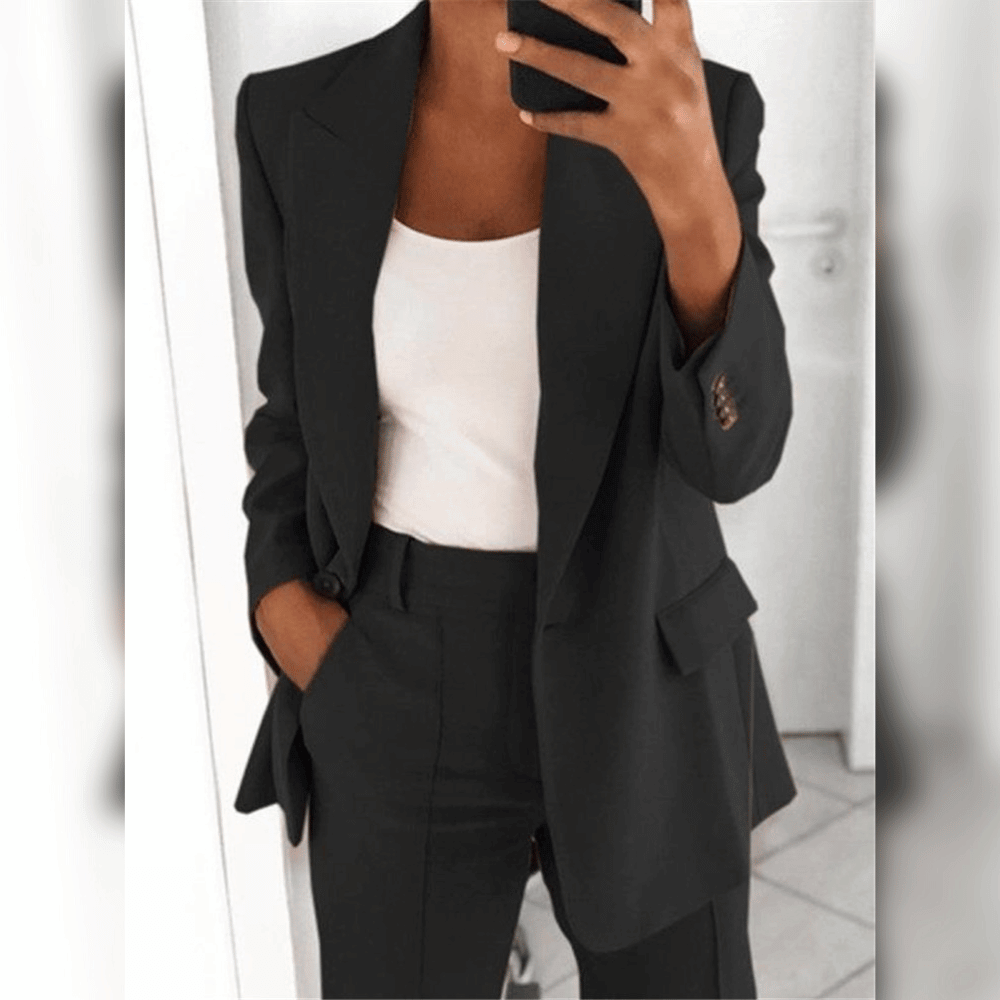 Elegant suit for women 0