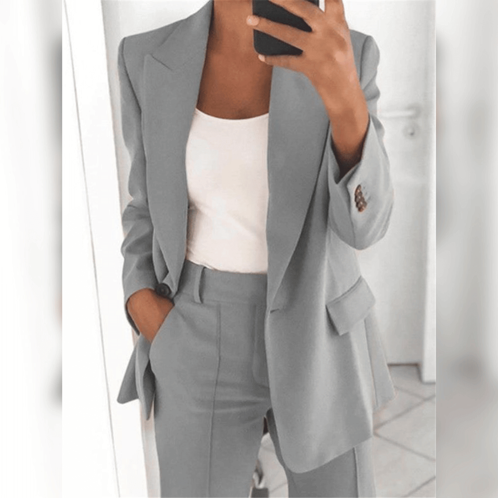 Elegant suit for women 5