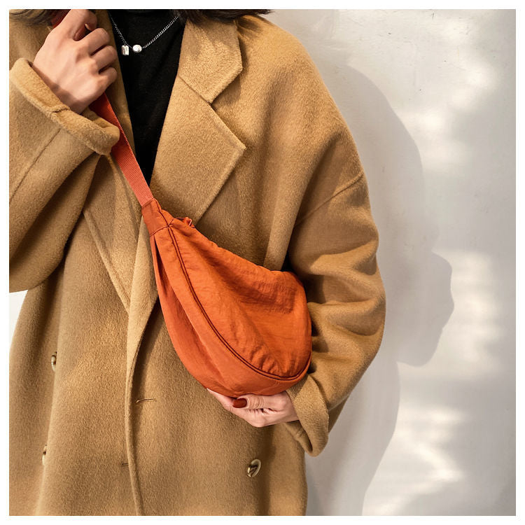 Women's Handbag | Minimalist Crescent Design 1