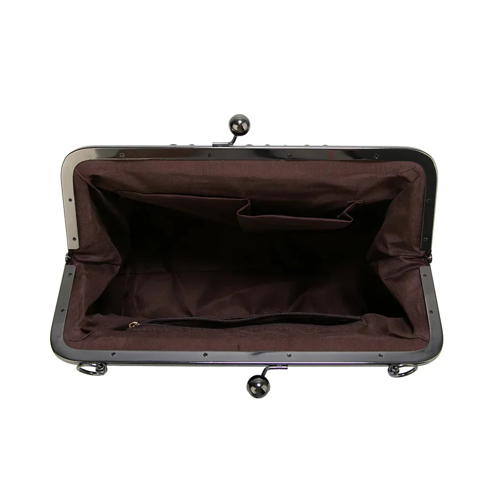Johanna’s Classic Charm | Vintage Bag 7