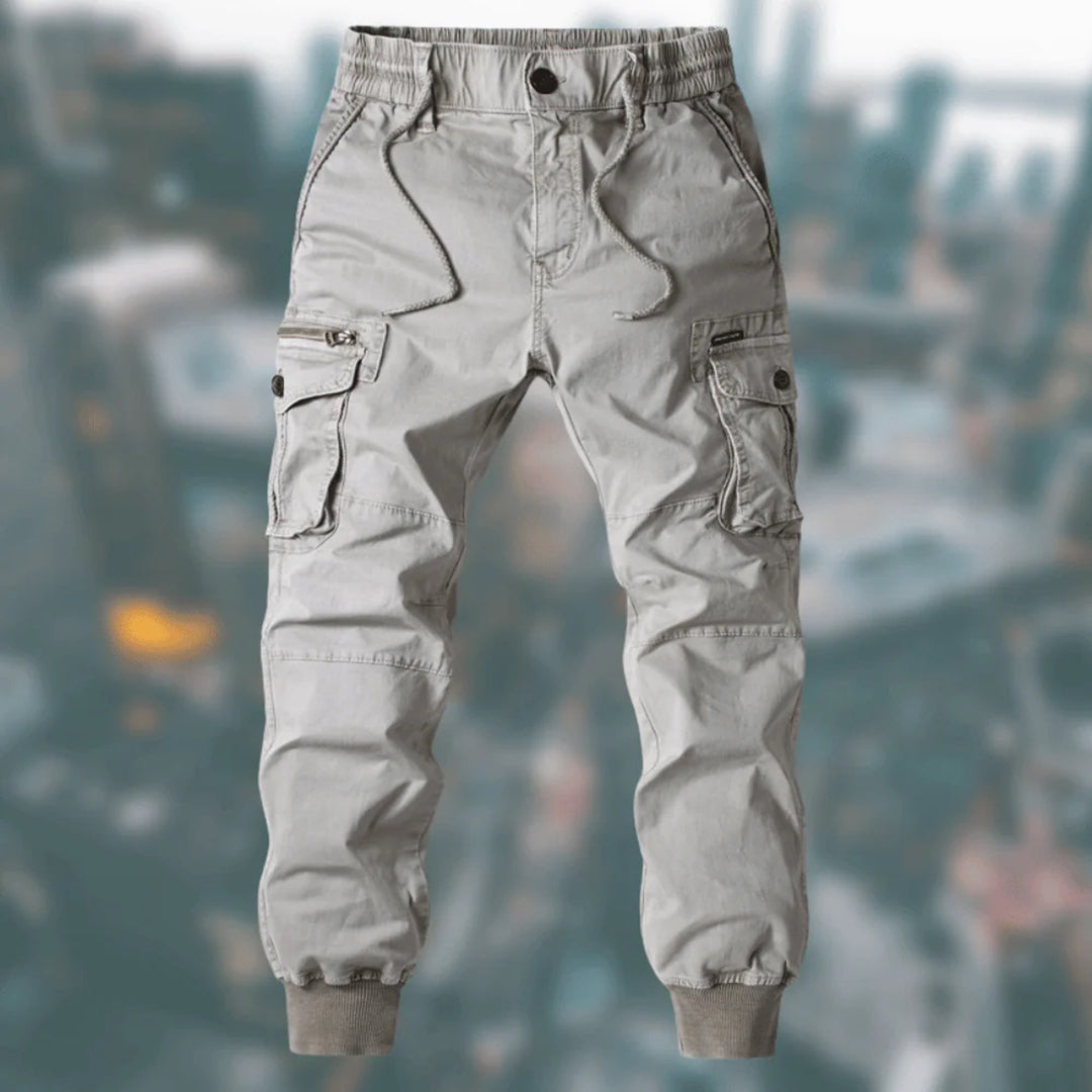 Men's pants jogger cargo with a perfect fit and many bags 7