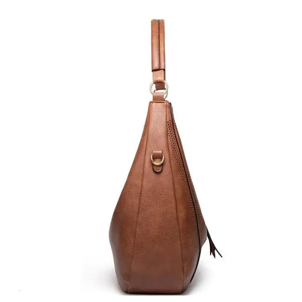 Minerva’s Classic Versatility | Vintage Bag 2