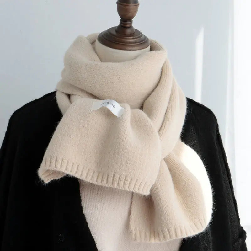 Scarf for women made of wool and polyester, plain, warm and versatile for autumn and winter 17