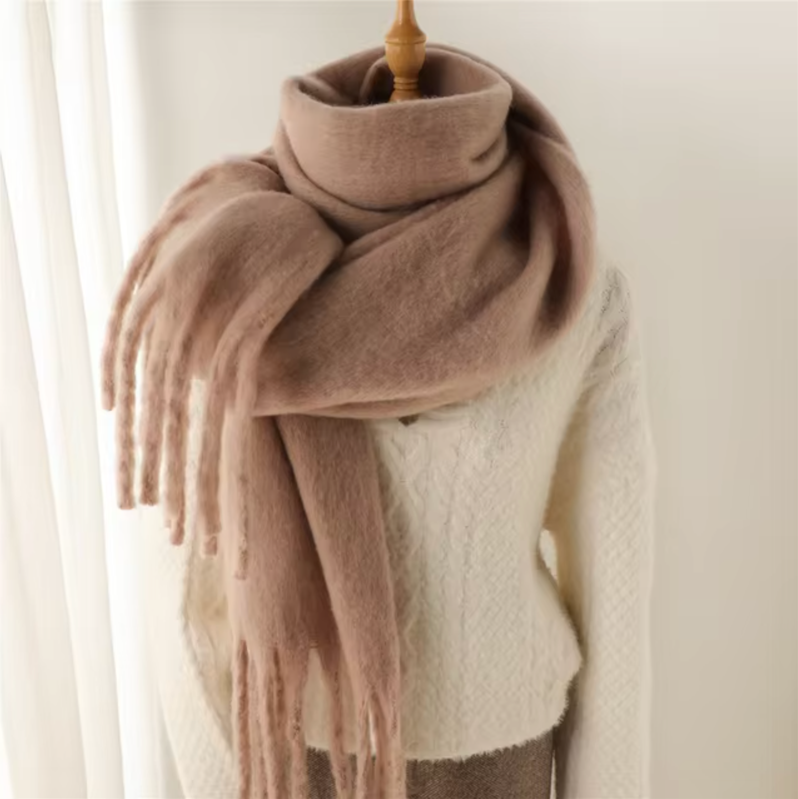 Winter Scarf for Women | Warmth and Style in Every Wrap 3