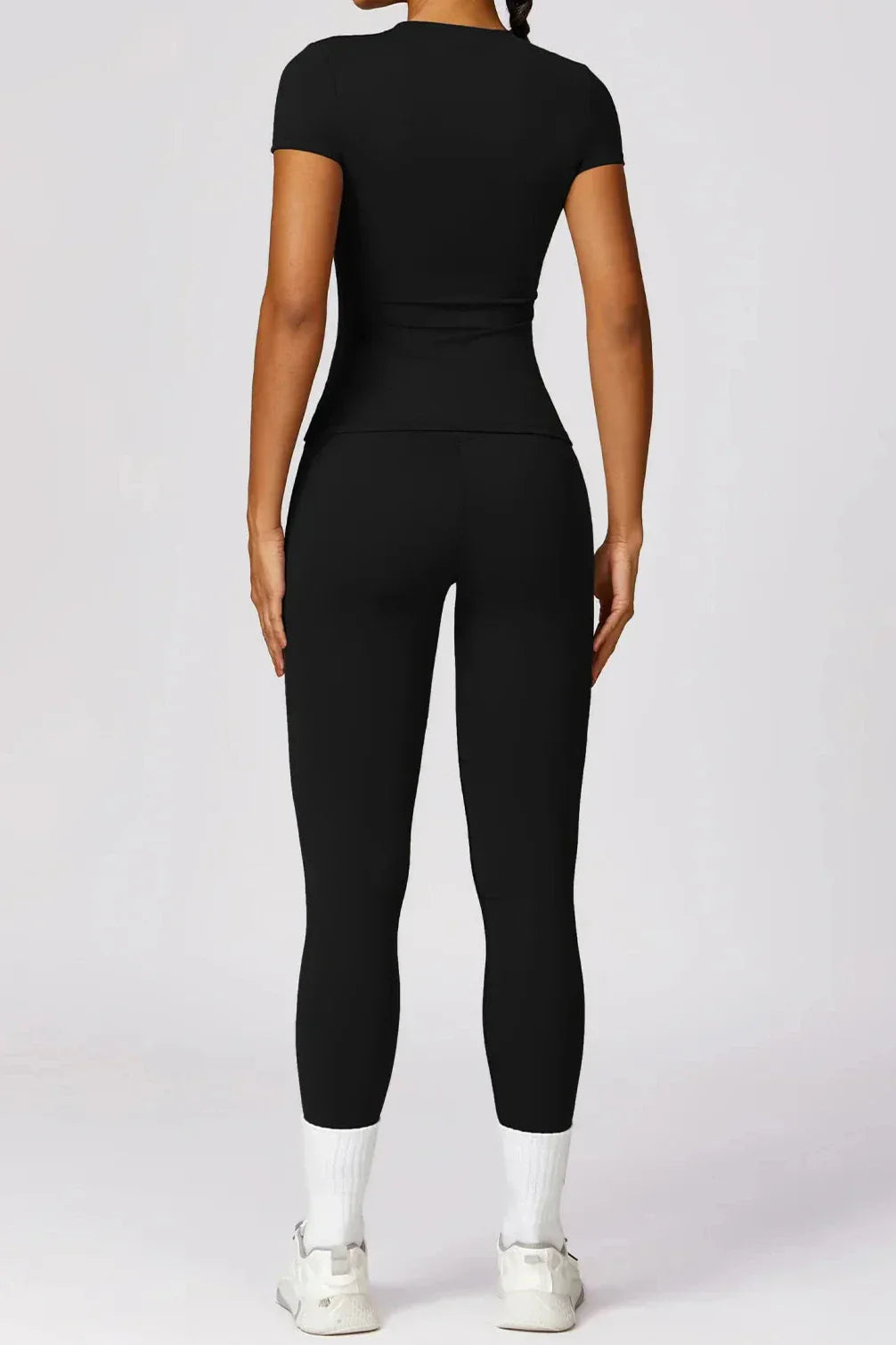 Women's Activewear Set - Seamless Short Sleeve Top & High-Waisted Leggings - Stretch Fit 2